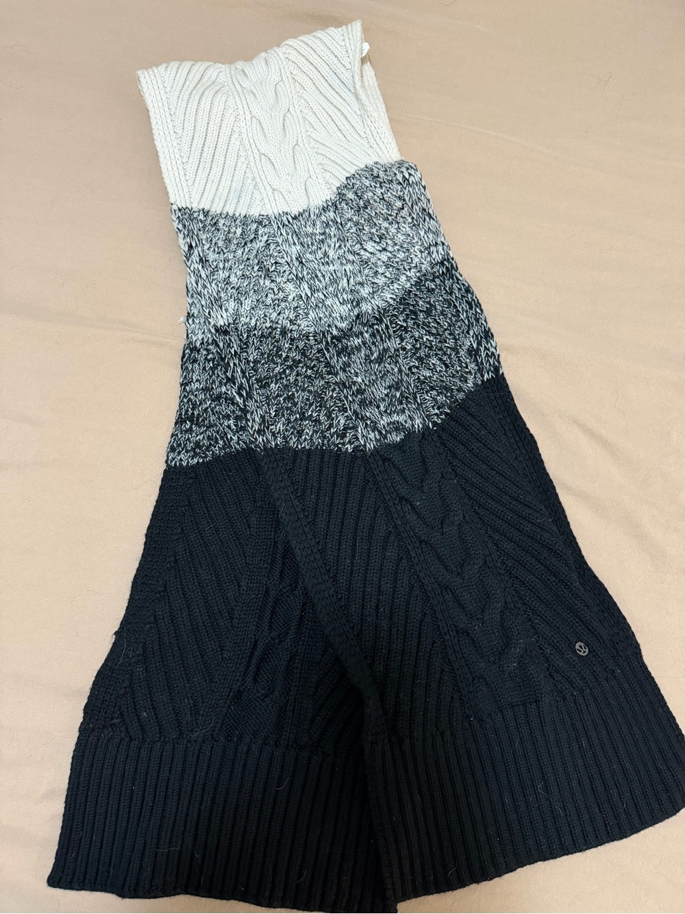 lululemon athletica Black, Gray & White Cable Knit Scarf